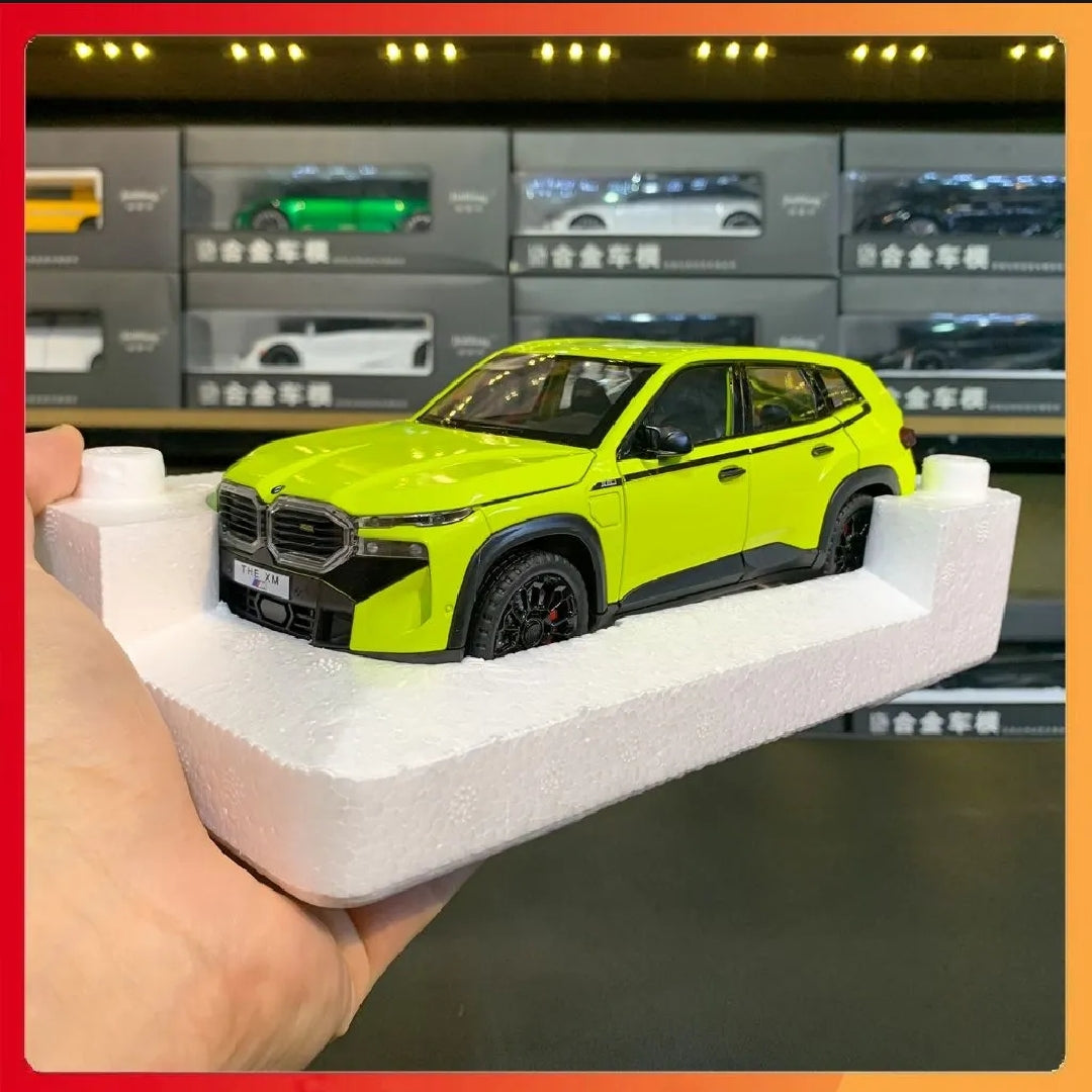 1:24 BMW XM Alloy Car Model Light & Sound Effect Diecast Car Toys